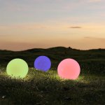 Lot de 2 boules solaires multicolores moony blanc plastique ?30 cm Lot de 2 boules solaires multicolores moony blanc plastique ?30 cm