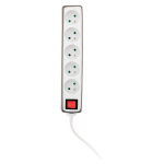 Multiprise 5 prises 16a 2p + t avec interrupteur et housse grise - zenitech Multiprise 5 prises 16a 2p + t avec interrupteur et housse grise - zenitech