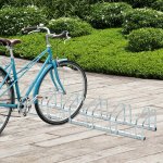 Râtelier pour 6 vélos 160 x 33 x 27cm fixations au sol acier galvanisé argent Râtelier pour 6 vélos 160 x 33 x 27cm fixations au sol acier galvanisé argent
