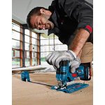 Scie sauteuse bosch gst 18 v - li s (2 x 2, 0 ah al1820cv l - boxx 136)