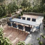 Table de jardin extensible aluminium anthracite 200 / 300cm + 10 fauteuils empilables textilène - arona ... Table de jardin extensible aluminium anthracite 200 / 300cm + 10 fauteuils empilables textilène - arona ...